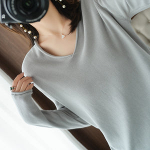 V-neck Long Sleeve Women's Knitwear Top